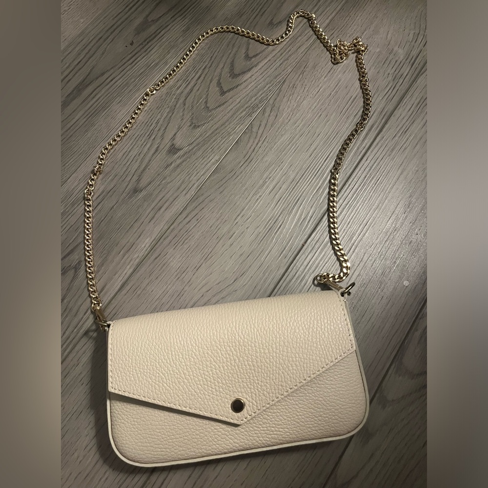 tan and gold crossbody bag